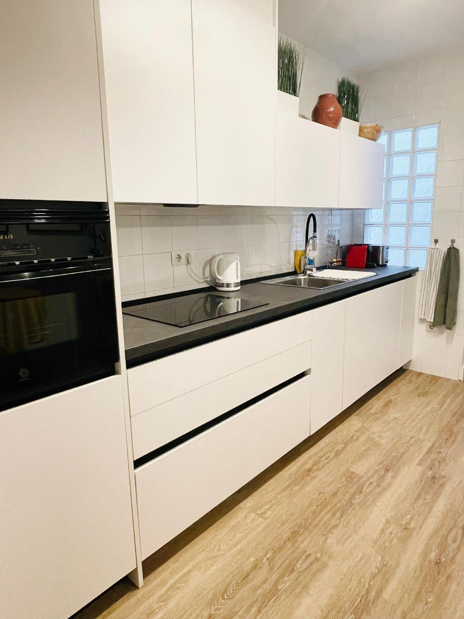 Apartamentos Familiares Puerto Nova Cartagena Luaran gambar