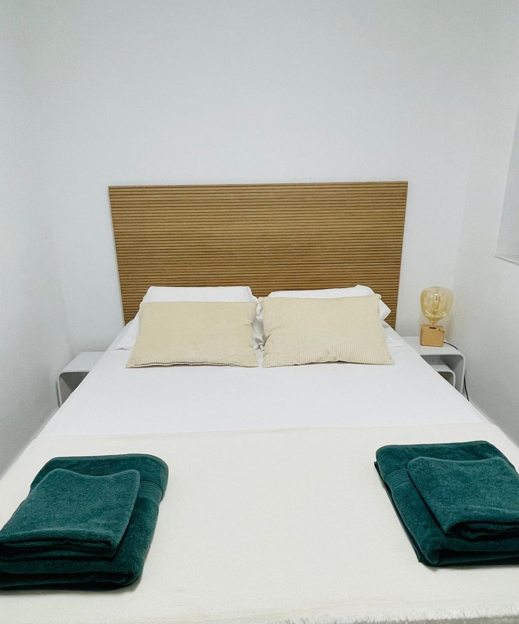 Apartamentos Familiares Puerto Nova Cartagena Luaran gambar
